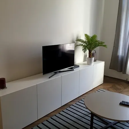 White Dream Apartment *